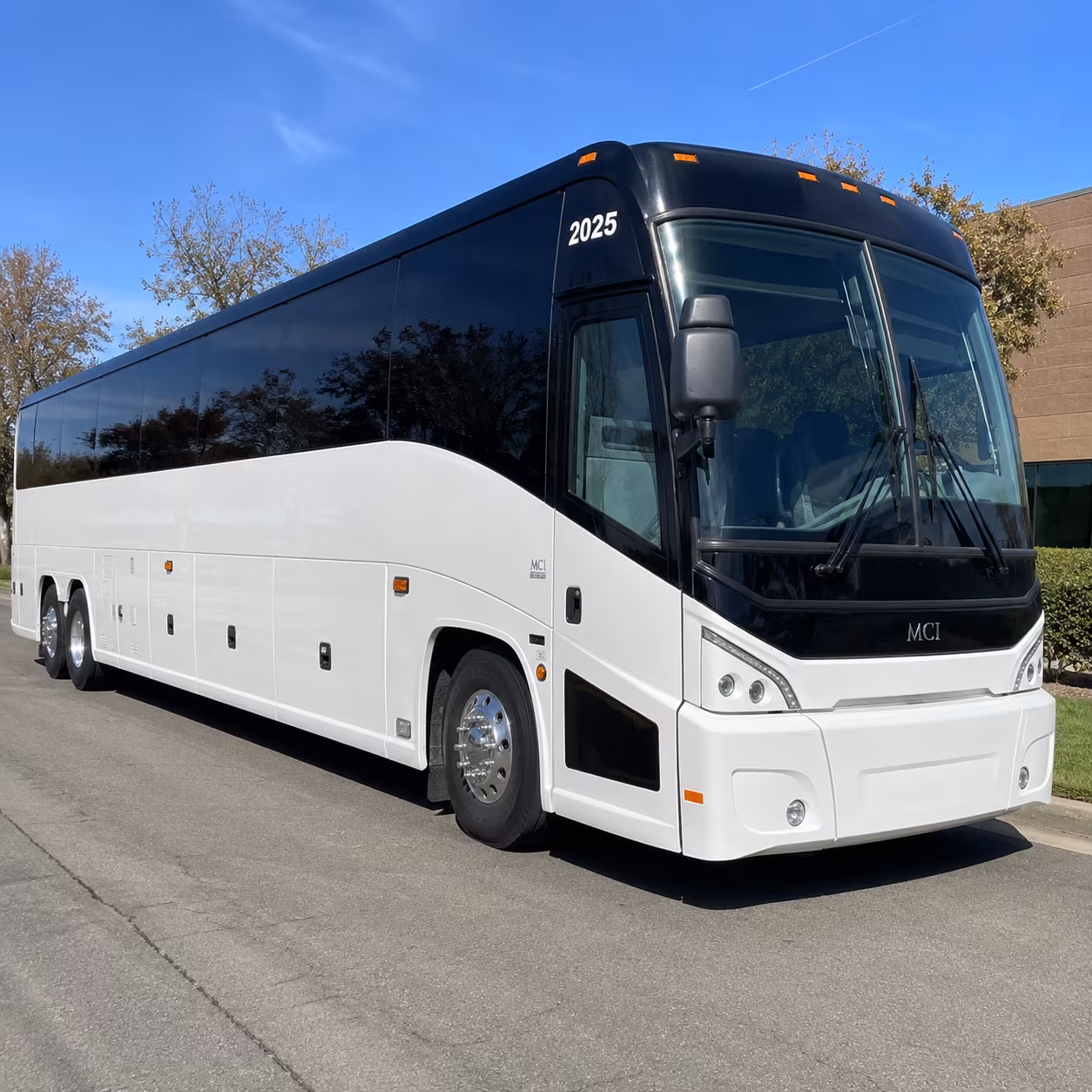 garland charter bus rentals